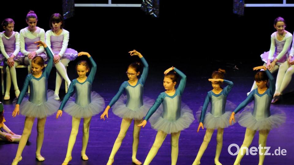Ballettnachmittag der Ballettschule Winter im Stadttheater. Bild: Stephan Huber