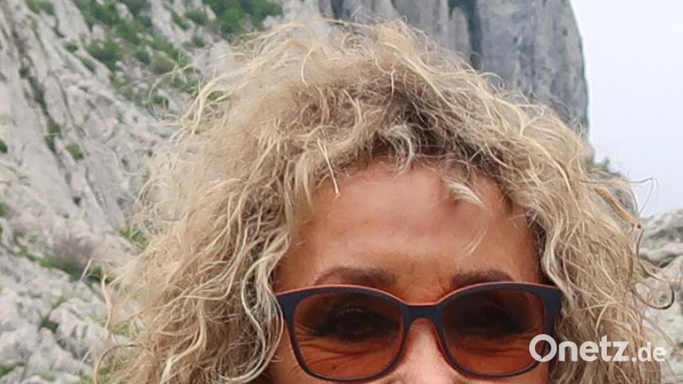 Hella Brice vor dem Massiv des Mali Alan in Kroatien. . Bild: Kunz