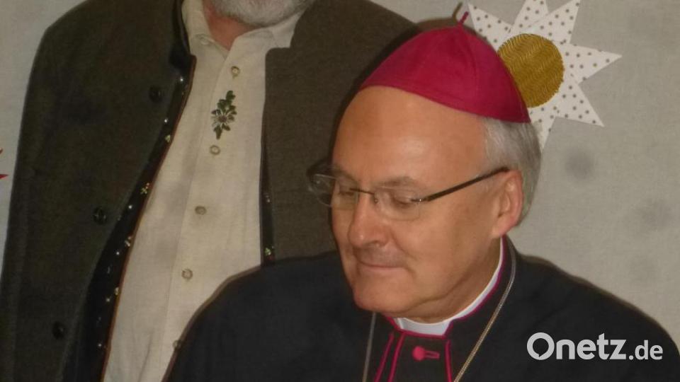 Eintrag ins Goldene Buch. Bild: mad