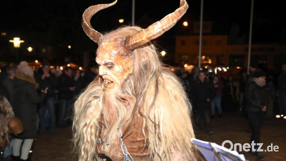 Die Grölldeif´n zogen ihre Kreise. Bild: JOCHEN NEUMANN 
ERBENDORF