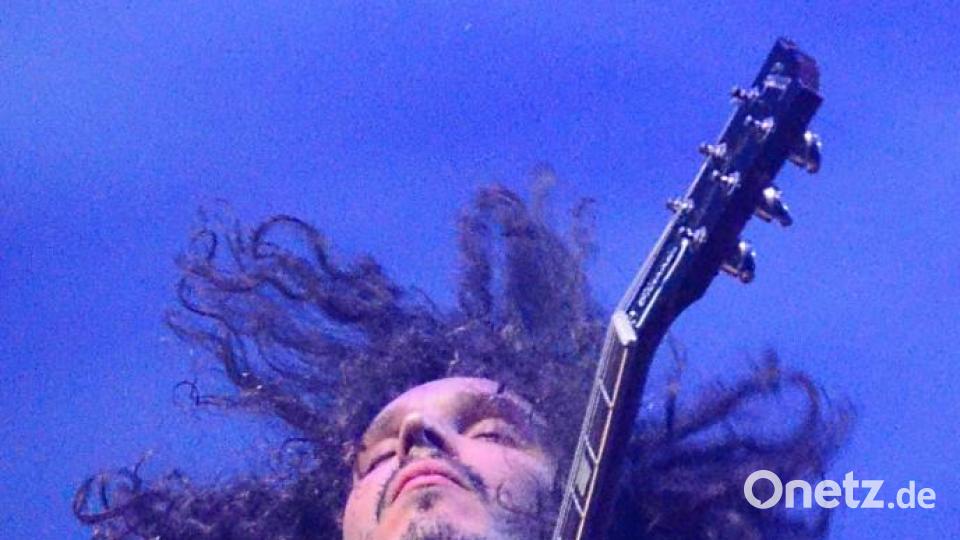 Voller Adrenalin. Clones of Rock mit der italienischen Guns&#039;n&#039;Roses-Tribute-Band &quot;Guns Celebration&quot;. Bild: Kunz