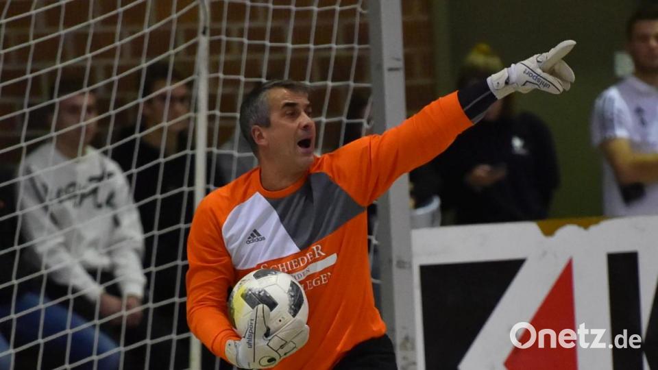 SpVgg SV Weiden - SC Luhe-Wildenau 1:0
Weidens Torwart Jürgen Pankoff-Sosnowski Bild: A. Schwarzmeier
