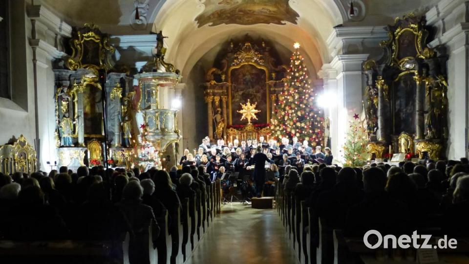 Das Weihnachtskonzert in Erbendorf. Bild: Holger Popp