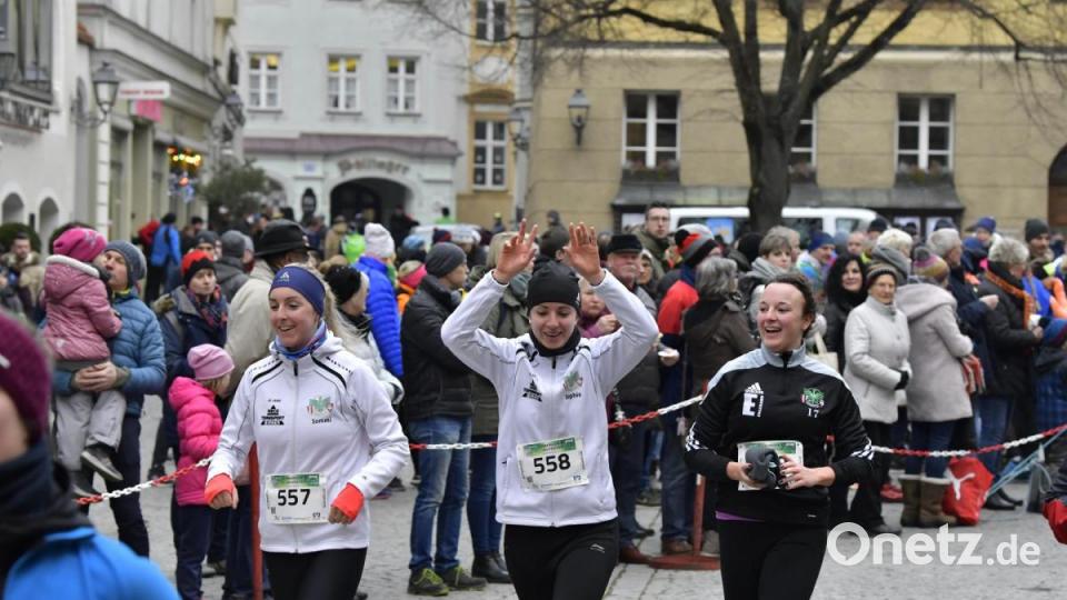 Silvesterlauf 2019 des CIS Amberg. Bild: Hubert Ziegler