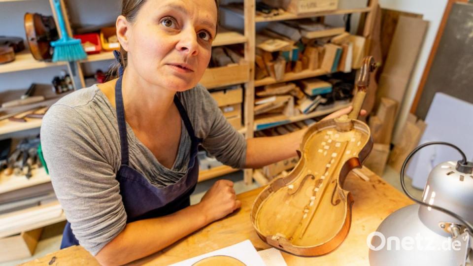 Werkstattbesuch bei Geigenbauerin Judith Bauer. Bild: Christian Gold
