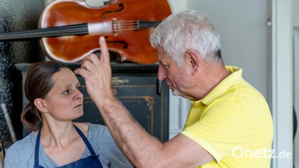 Werkstattbesuch bei Geigenbauerin Judith Bauer. Bild: Christian Gold