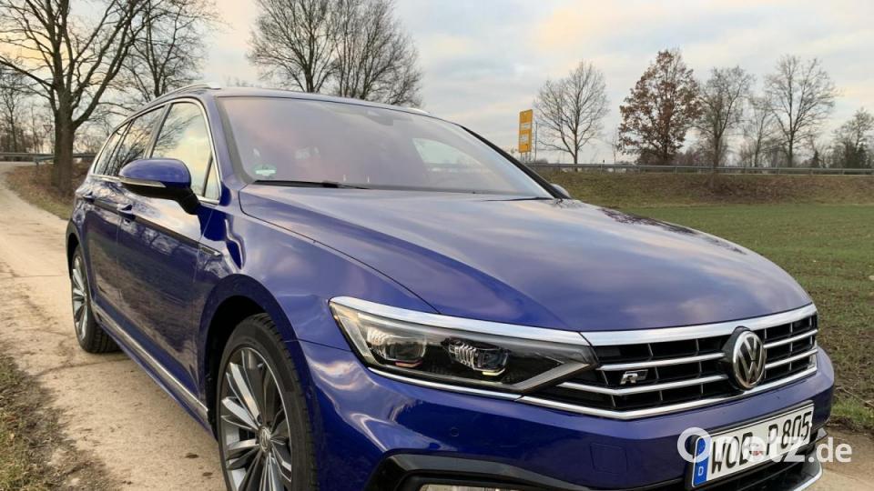 Der Passat ist nicht nur eine Nummer größer, sondern auch noch wertiger. Bild: Michael Ascherl