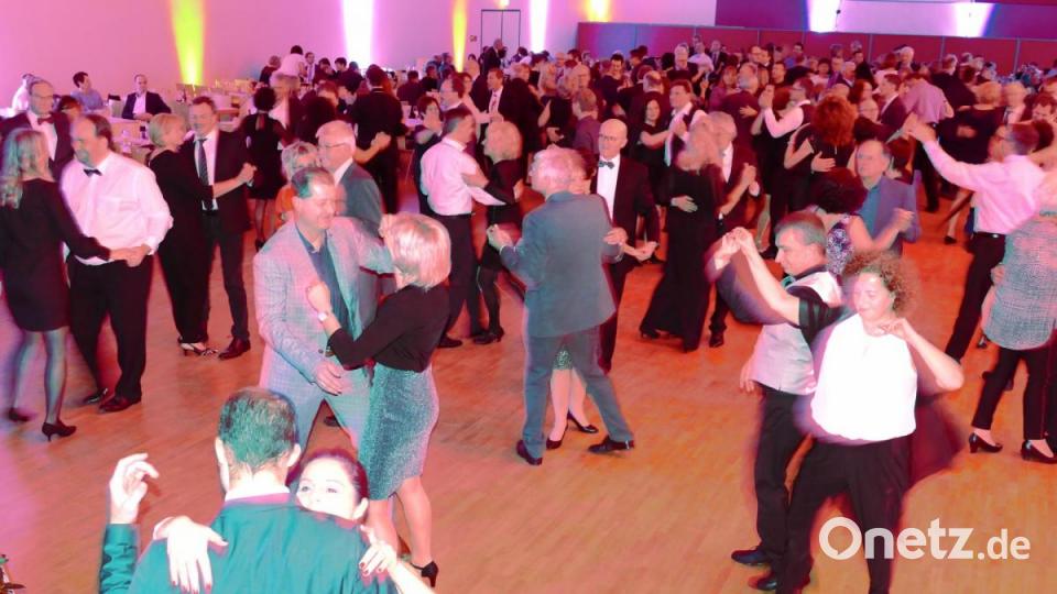 Blick aufs Tanzparkett Bild: ga