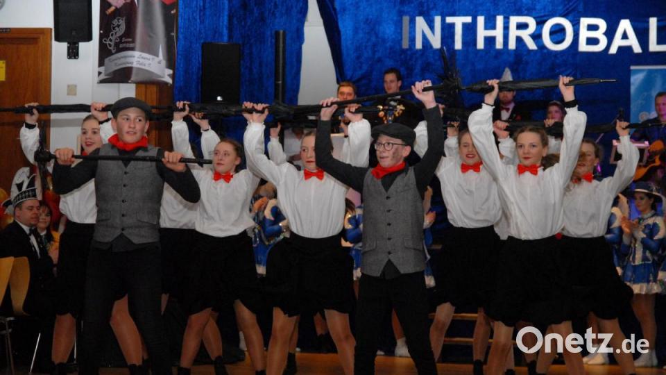 Showtanz der Jugendgarde zum Thema &quot;Mary Poppins&quot; Bild: gbj