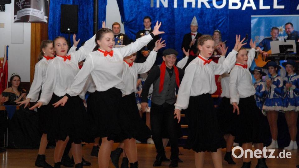 Showtanz der Jugendgarde zum Thema &quot;Mary Poppins&quot;. Bild: gbj