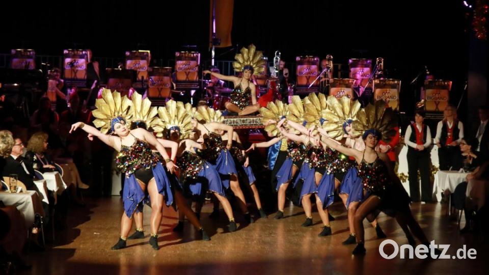 Der Showtanz der Narrhalla Windischeschenbach entführte in eine arabische Nacht. Bild: JOCHEN NEUMANN
ERBENDORF