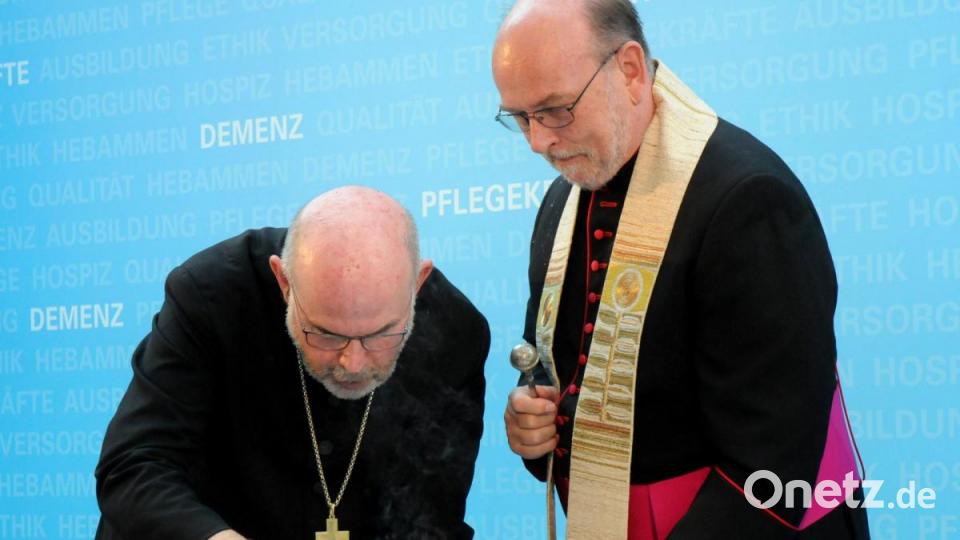 Eröffnung Landesamt für Pflege in Amberg. Bild: Stephan Huber