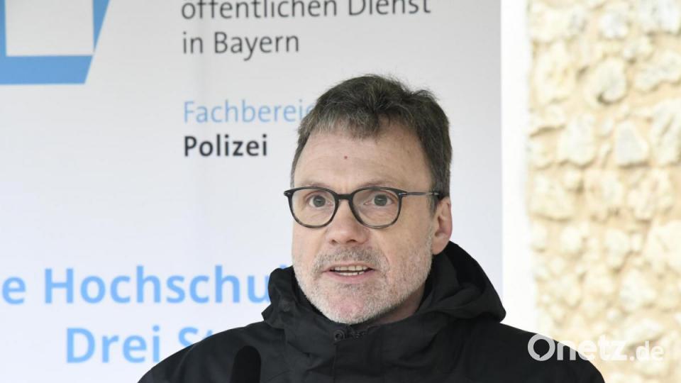 Roman Beer, Bereichsleiter Hochbau beim Staatlichen Bauamt Amberg-Sulzbach. Bild: Petra Hartl