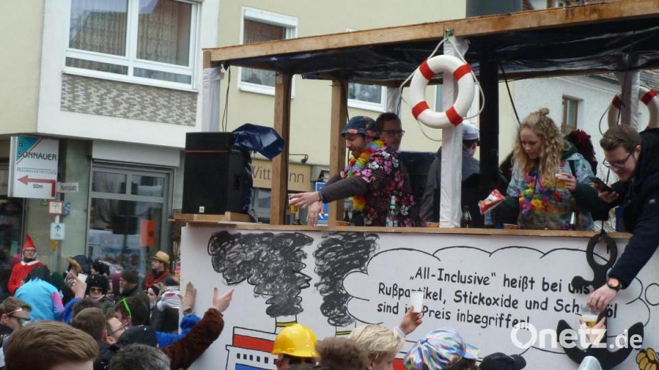 Faschingszug Pfreimd Bild: Portner