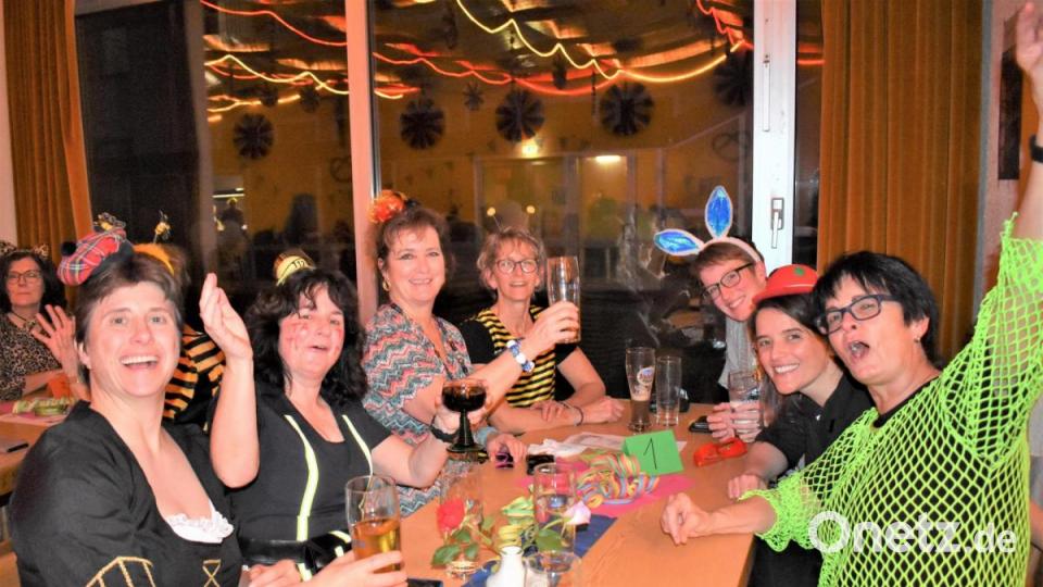 Frauenfasching mit dem Katholischen Frauenbund im Jugendheim Grafenwöhr. Bild: rgr