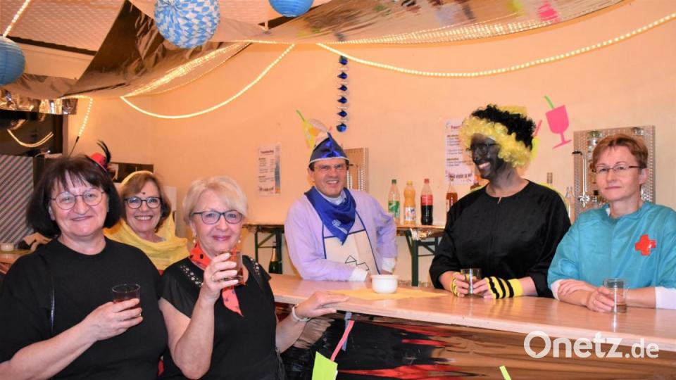 Frauenfasching mit dem Katholischen Frauenbund im Jugendheim Grafenwöhr. Bild: rgr
