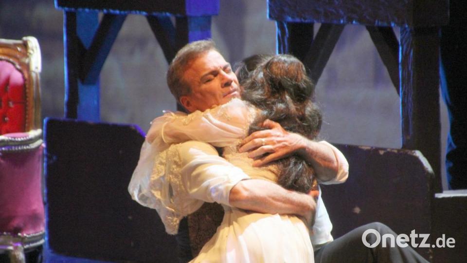 Christine mit ihrem Geliebten Raoul. Bild: exb