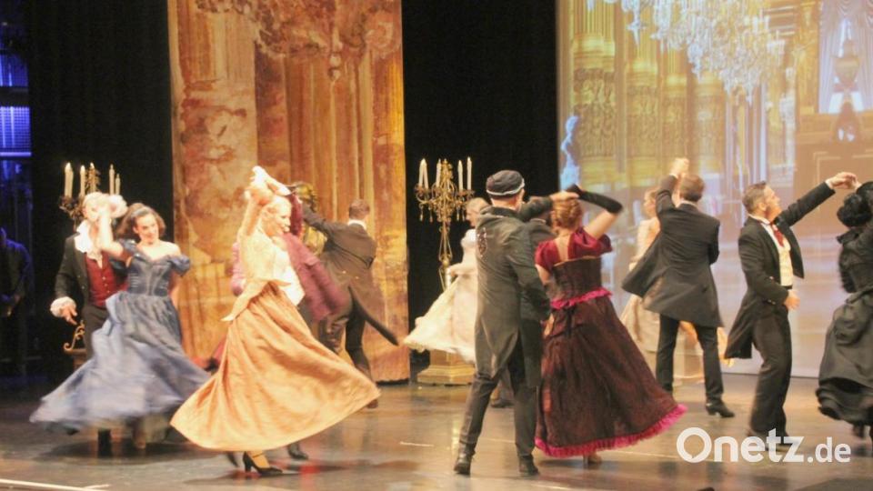 Abschlussball. Bild: exb