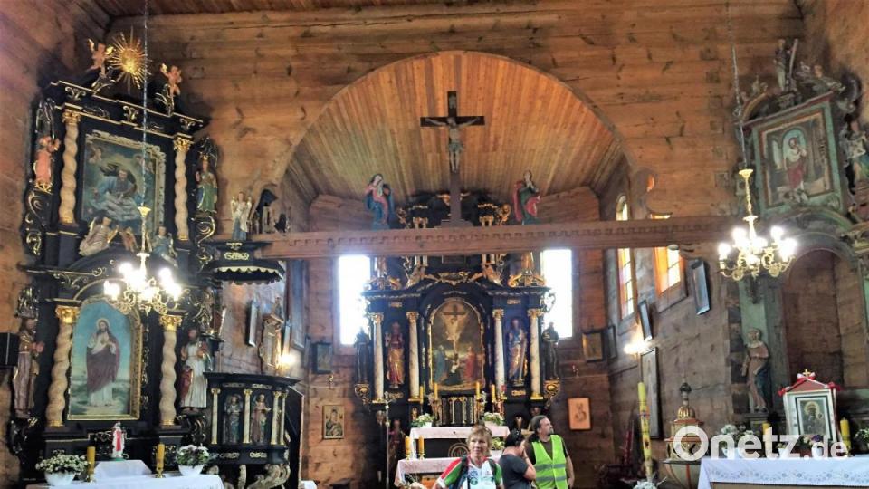 Wunderbar erhalten ist auch der Innenraum der Matthiaskirche in Trzebicko. Bild: bz