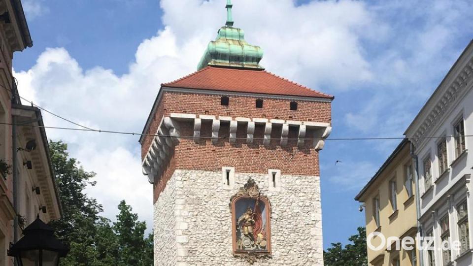 Weil im Zweiten Weltkrieg kaum zerstört, haben sich bis heute prachtvolle Bauten und alte Stadtbefestigungen in Polens heimlicher Hauptstadt erhalten Bild: bz