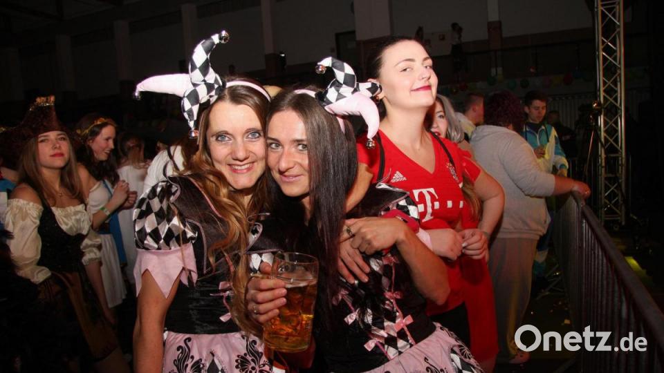 HCL-Superfasching am Samstag in der Wiesauer Dreifachturnhalle Bild: wro