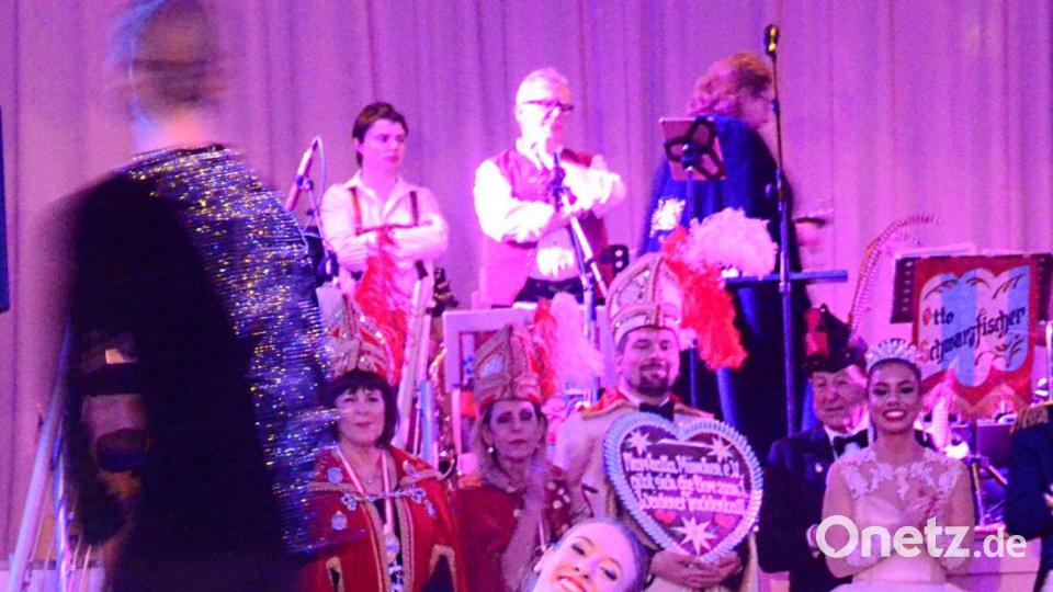 Tanzpaar der Narrhalla München. Bild: Kunz