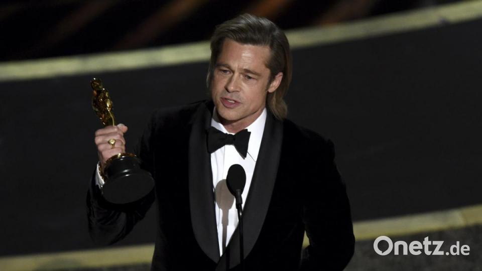 Schauspieler Brad Pitt bei seiner Dankesrede. Bild: Chris Pizzello/Invision/AP/dpa