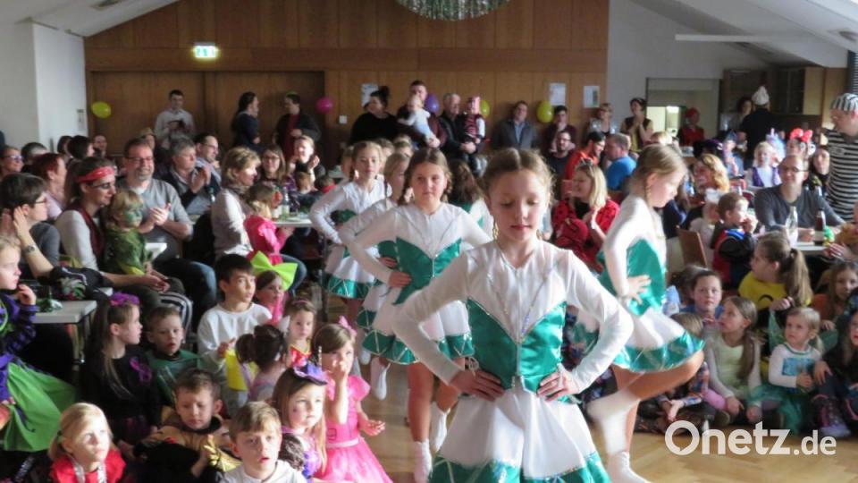 Viel Spaß hatten nicht nur die Kinder im Festsaal Bild: adj