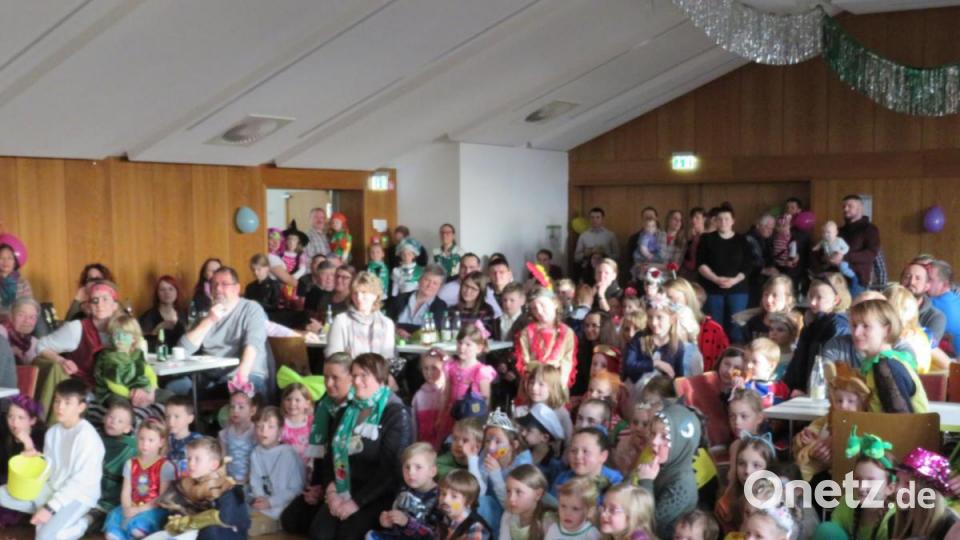 Warten auf die Garde Bild: adj