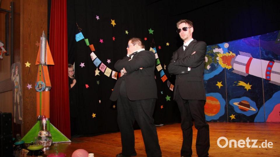 Faschingsball der Selbsthilfegruppe Behinderte und Nichtbehinderte in Wiesau. Bild: wro