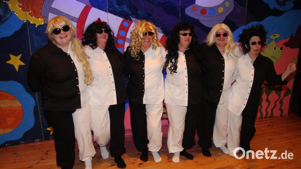 Faschingsball der Selbsthilfegruppe Behinderte und Nichtbehinderte in Wiesau. Bild: wro