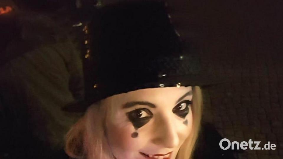„Die Menschen, die hierher kommen, haben immer ein Lachen im Gesicht und feiern fröhlich.“ Andrea Fuhrmann aus Ludwigsburg Bild: roa