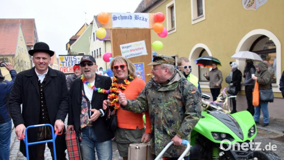 Sorgen um das Bier für das Schmidmühlener Marktfest machen sich die Sänger, weil ihr Haus- und Hoflieferant aufgehört hat. Bild: bö