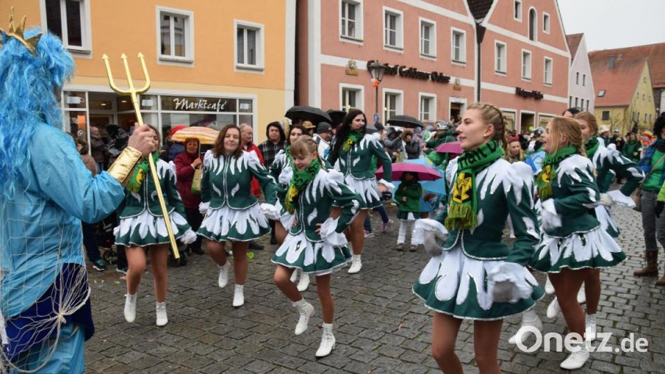 Die Dietldorfer Garde ist immer eine Hausnummer in Schmidmühlen. Ihr Schlachtruf "Diti Diti" gehört genau so dazu wie das "Schmidmühlen Oho". Bild: bö