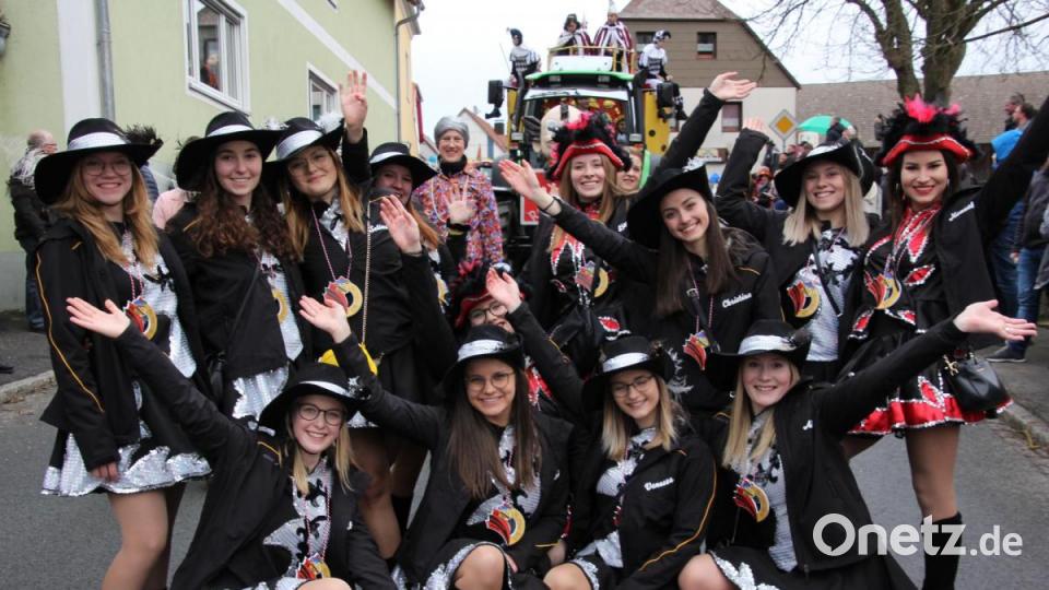 Ein absoluter Blickfang war die Mähringer Prinzengarde. Bild: kro