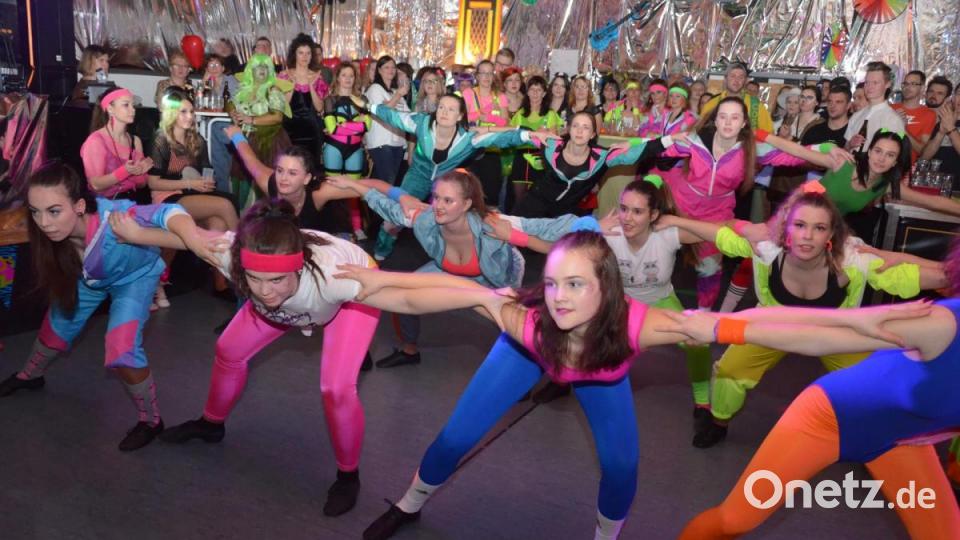 Eindrücke vom Weiberfasching in Kohlberg Bild: Paula Gäbelein