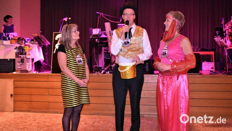 Stimmung und Tanz beim Kolpingsball im Jugendheim Grafenwöhr Bild: rgr