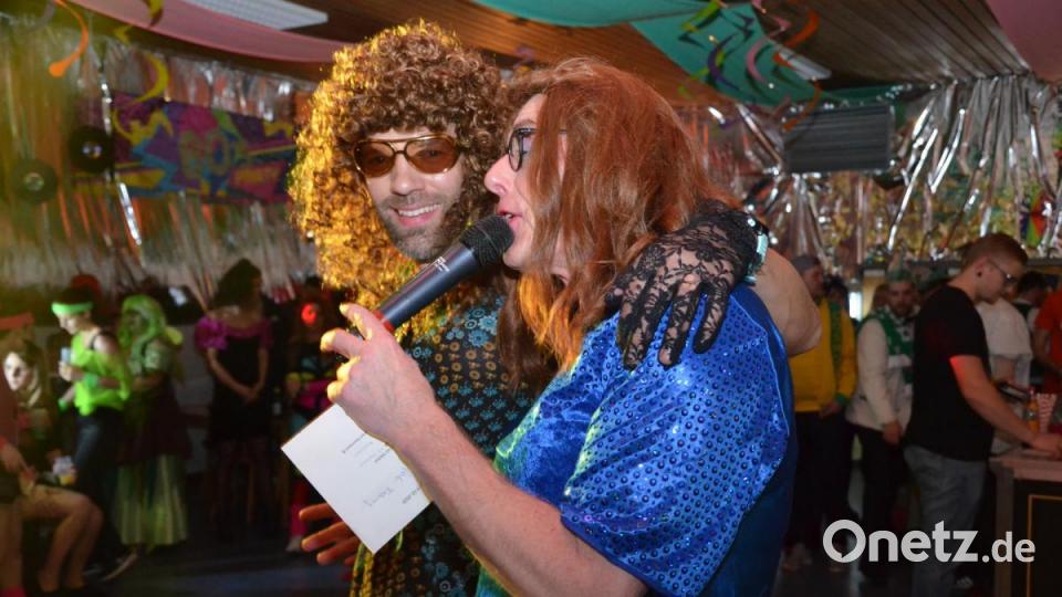 Eindrücke vom Weiberfasching in Kohlberg Bild: Paula Gäbelein