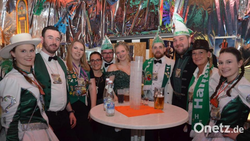 Eindrücke vom Weiberfasching in Kohlberg Bild: Paula Gäbelein