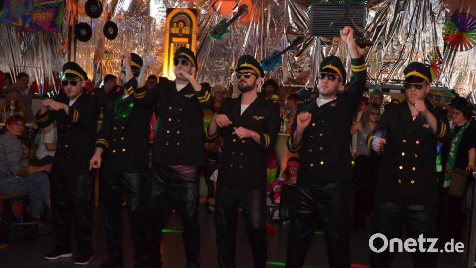 Eindrücke vom Weiberfasching in Kohlberg Bild: Paula Gäbelein