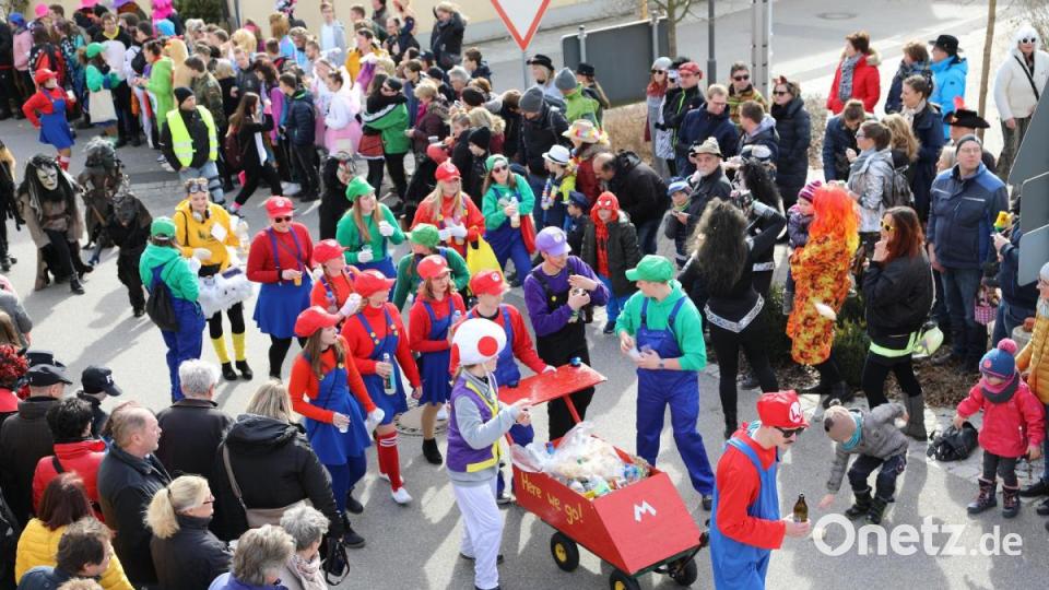 Die Panzerknackercrew der Gleiritscher Landjugend beteiligte sich ebenfalls am Zug. Bild: akp