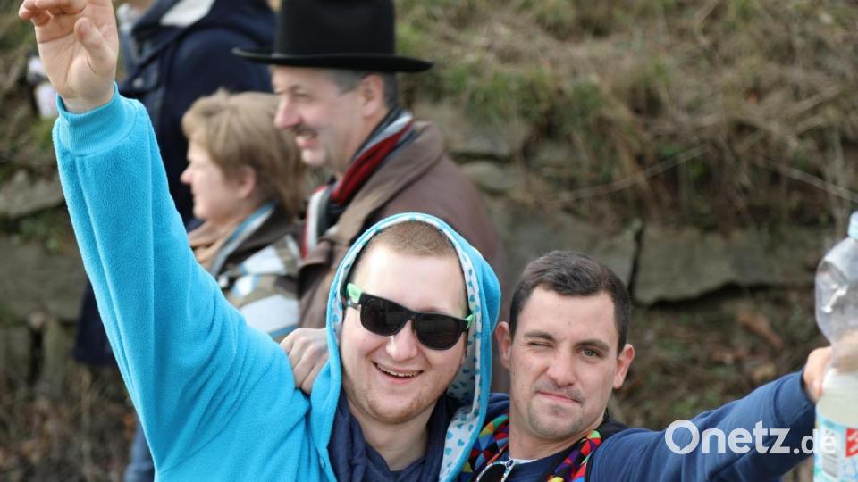 Ausgelassene Stimmung herrschte beim Gleiritscher Gaudiwurm. Hier der Beweis. Bild: akp