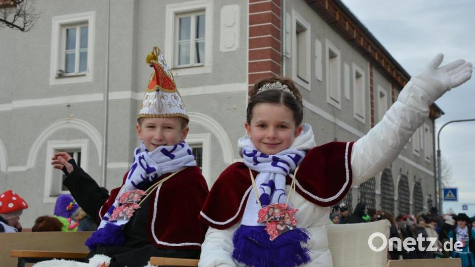 Das Kinderprinzenpaar Lina I. und Tom I. Bild: jr