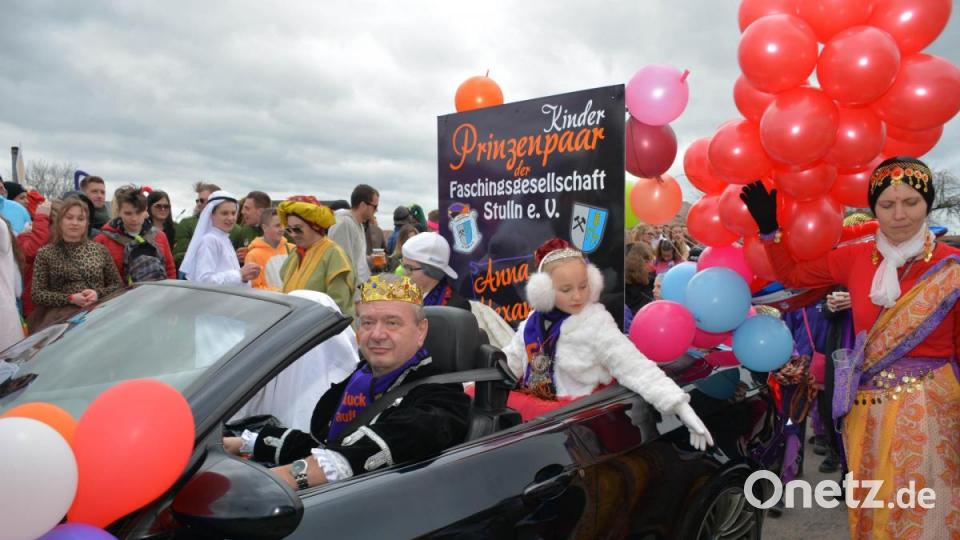 Faschingszug Stulln Bild: Freya Stoeckl