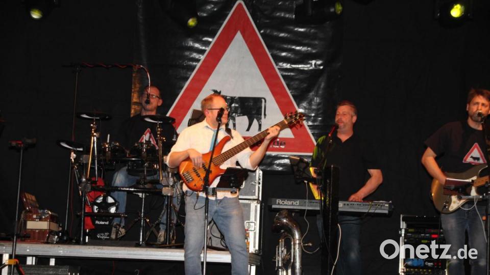 Weitere Bilder vom Sportlerball in Pertolzhofen. Bild: frd