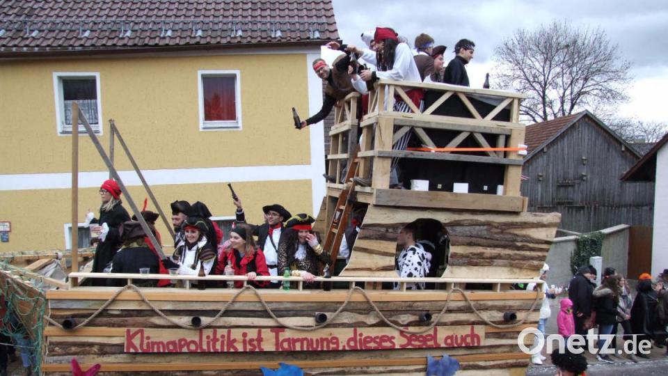 Eindrücke vom Seebarner Faschingszug. Bild: zth