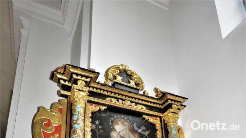 Das Gemälde am kleinen Seitenaltar ist sehr beeindruckend. Bild: ubb