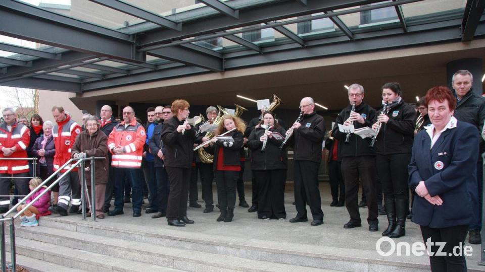 Den Festakt begleitete der Musikverein Wiesau. Bild: wro