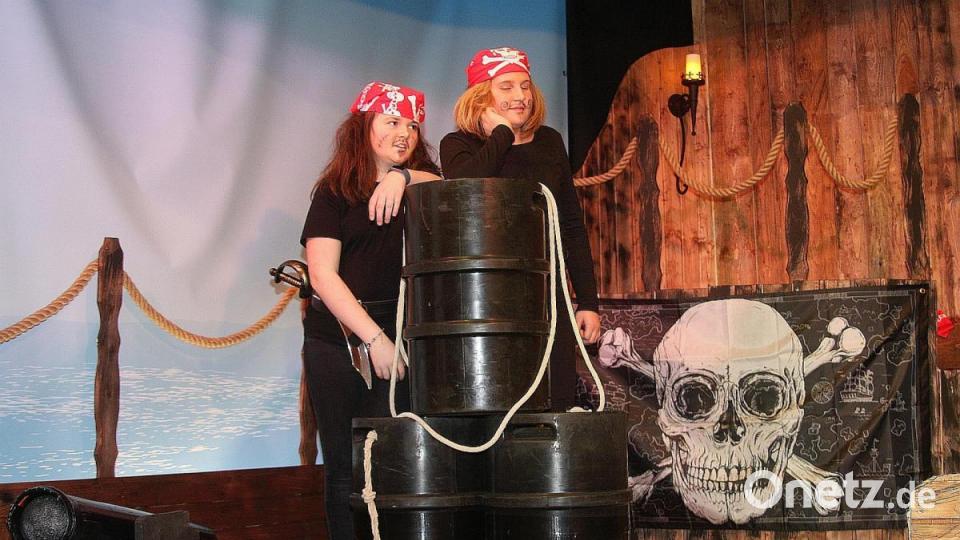 Kindermusical der &quot;Theaterfüxe&quot; der LSG Fuchsmühl - Uraufführung &quot;Claus und der Klabauter&quot; Bild: wro