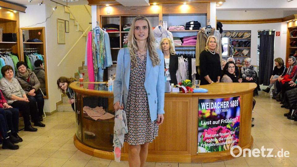 Bogner favorisiert hellblaue Farben. Bild: Kunz